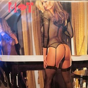 H.O.T. black FishNet Sexy 3 PC Set